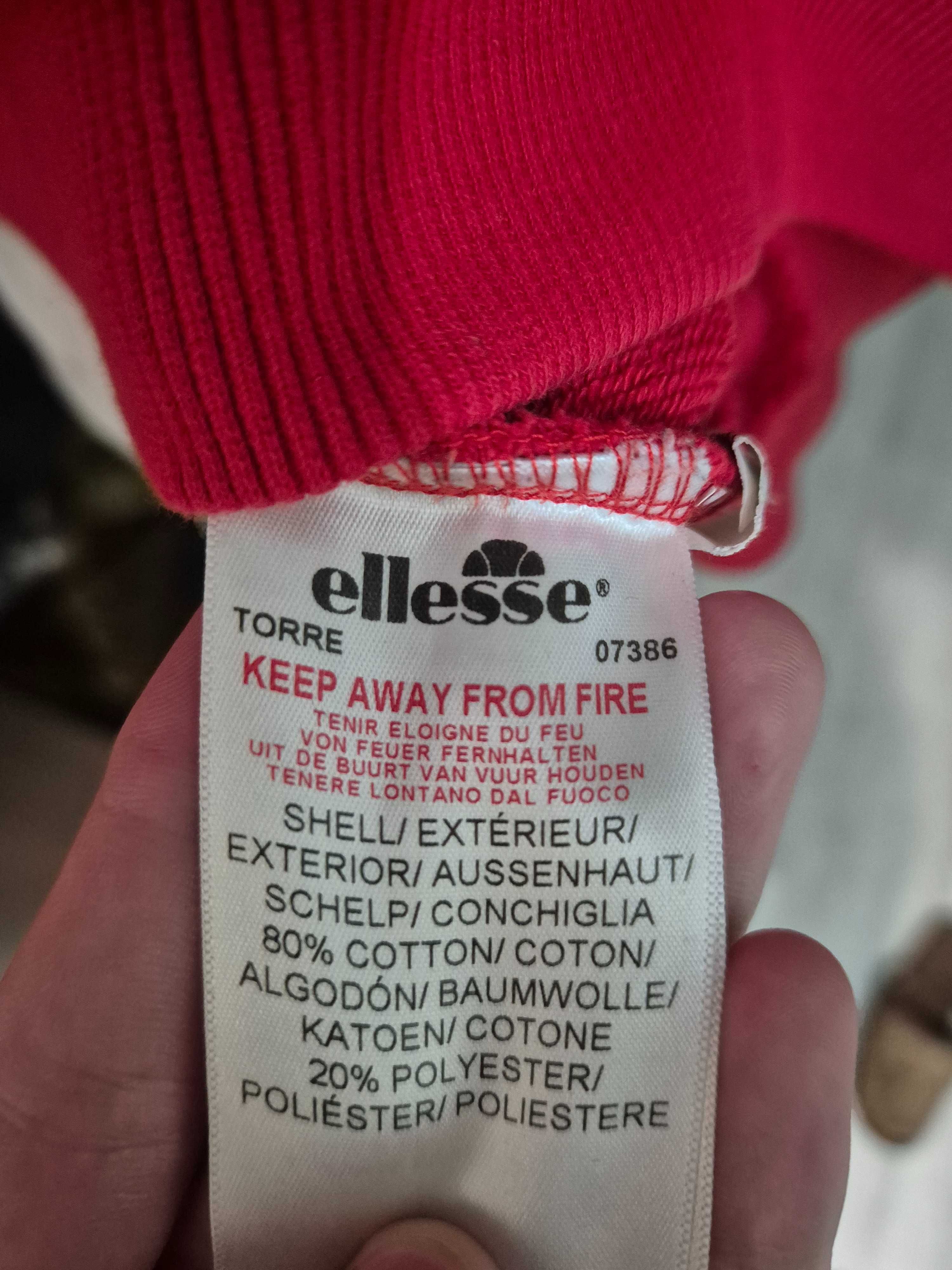 Продам кофту ellesse