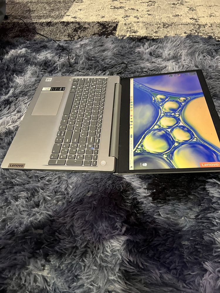 Продается lenovo ideapad 3 15iil05