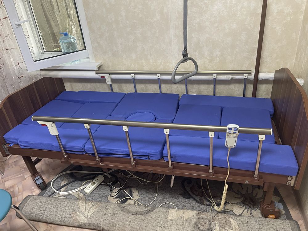 Кровать для лежачего больного