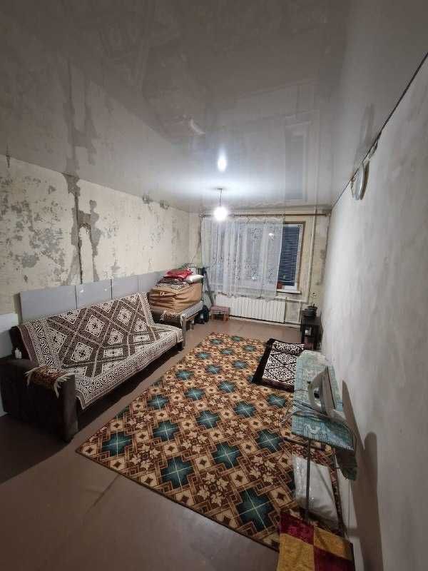 Продам 2 к.кв. на 8 мкр.