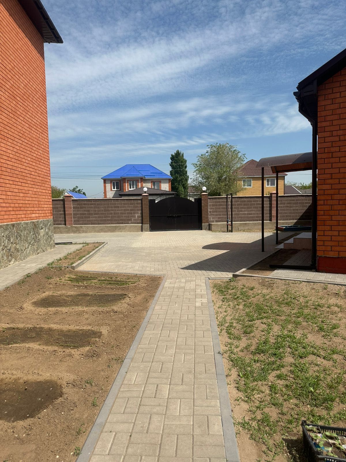Продам коттедж в р.Заречный 3, ул.Жибек жолы 53 (Дарабоз)