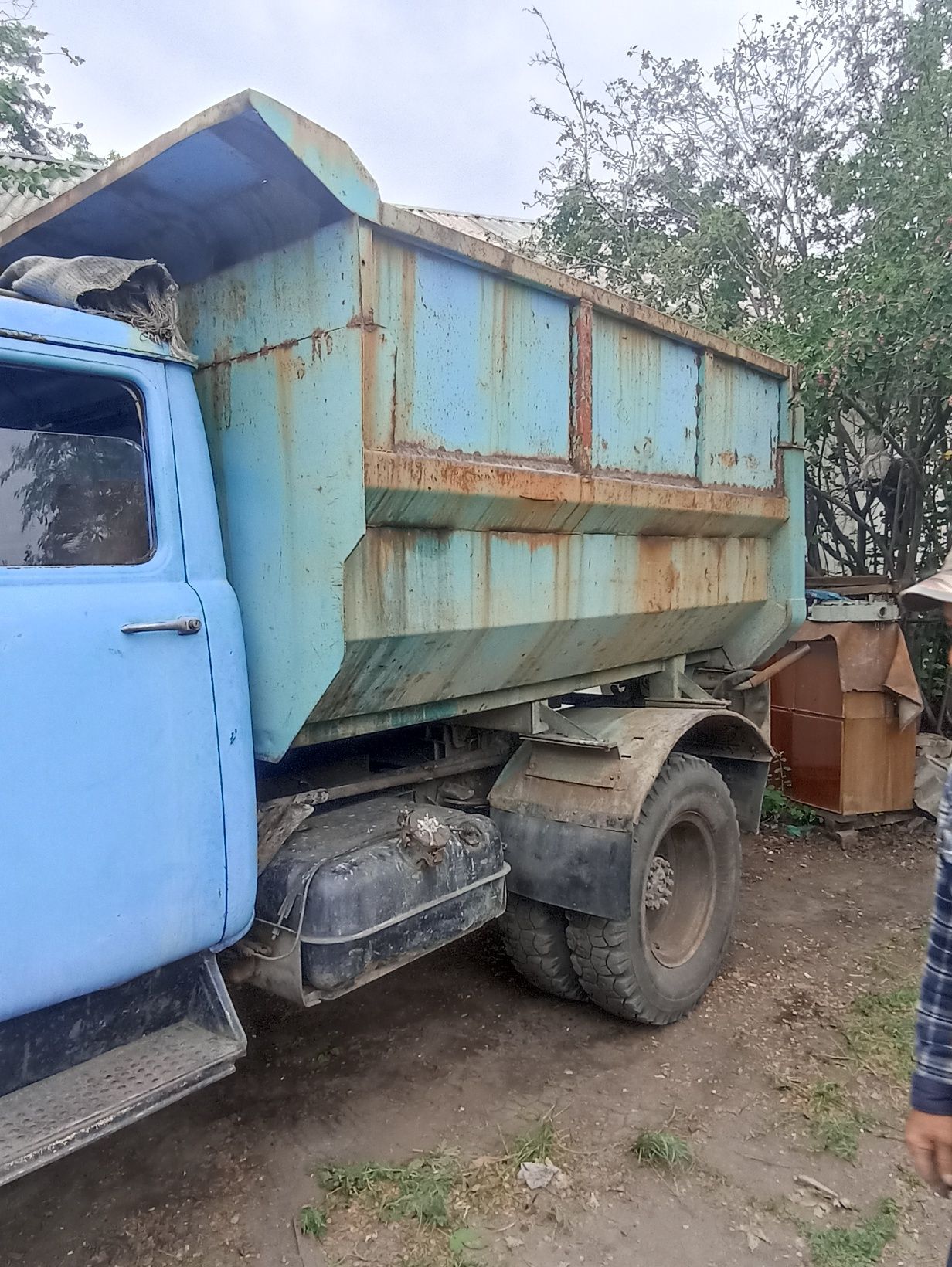 Продам ЗИЛ 130 на ходу