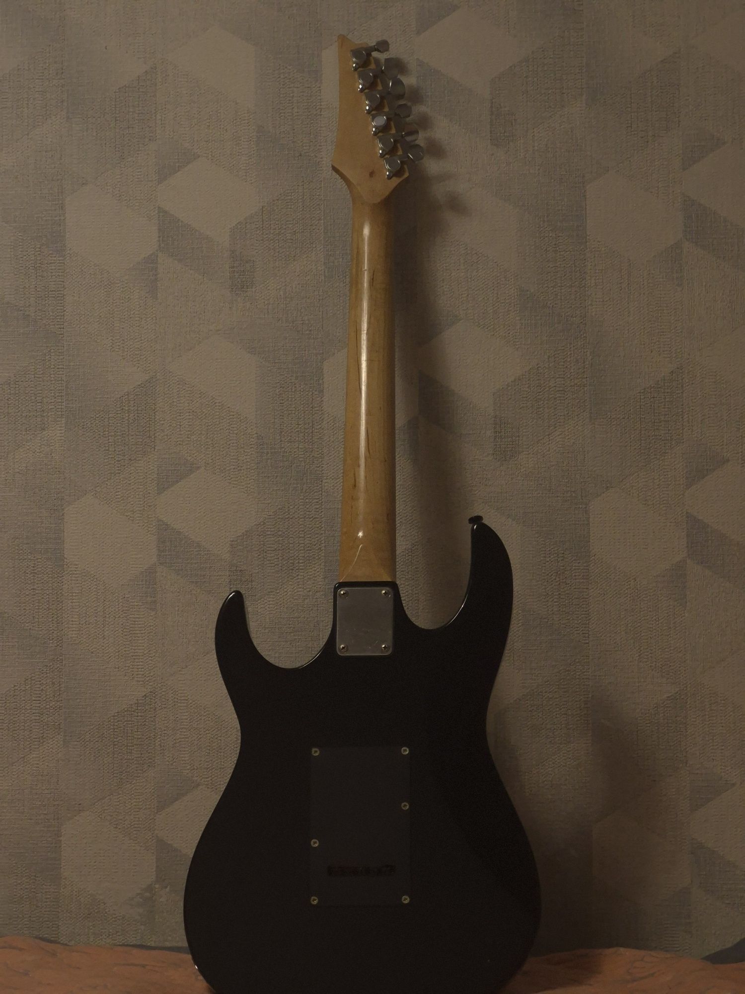 электрогитара ibanez grx20 + процессор