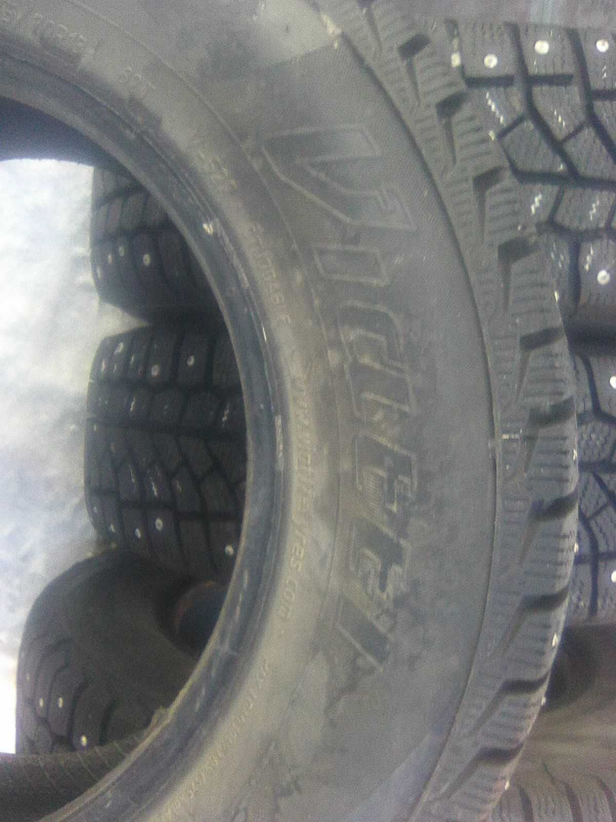 продам резину бу .