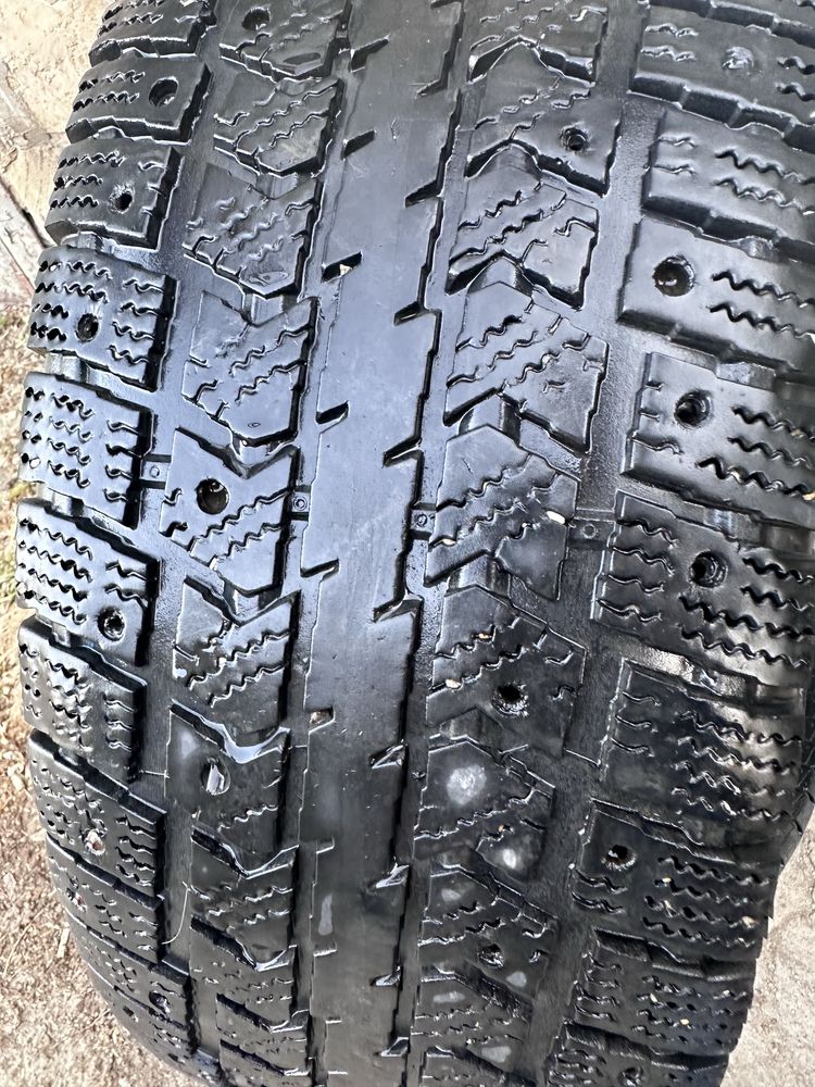 Шины 235/65R16 (4шт)