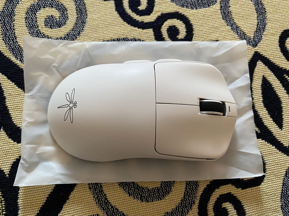 Продаю мышь VGN Dragonfly F1 S