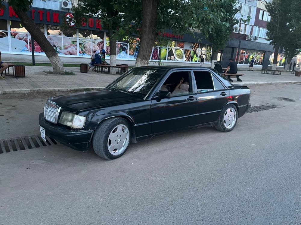 190 мерс разбераю