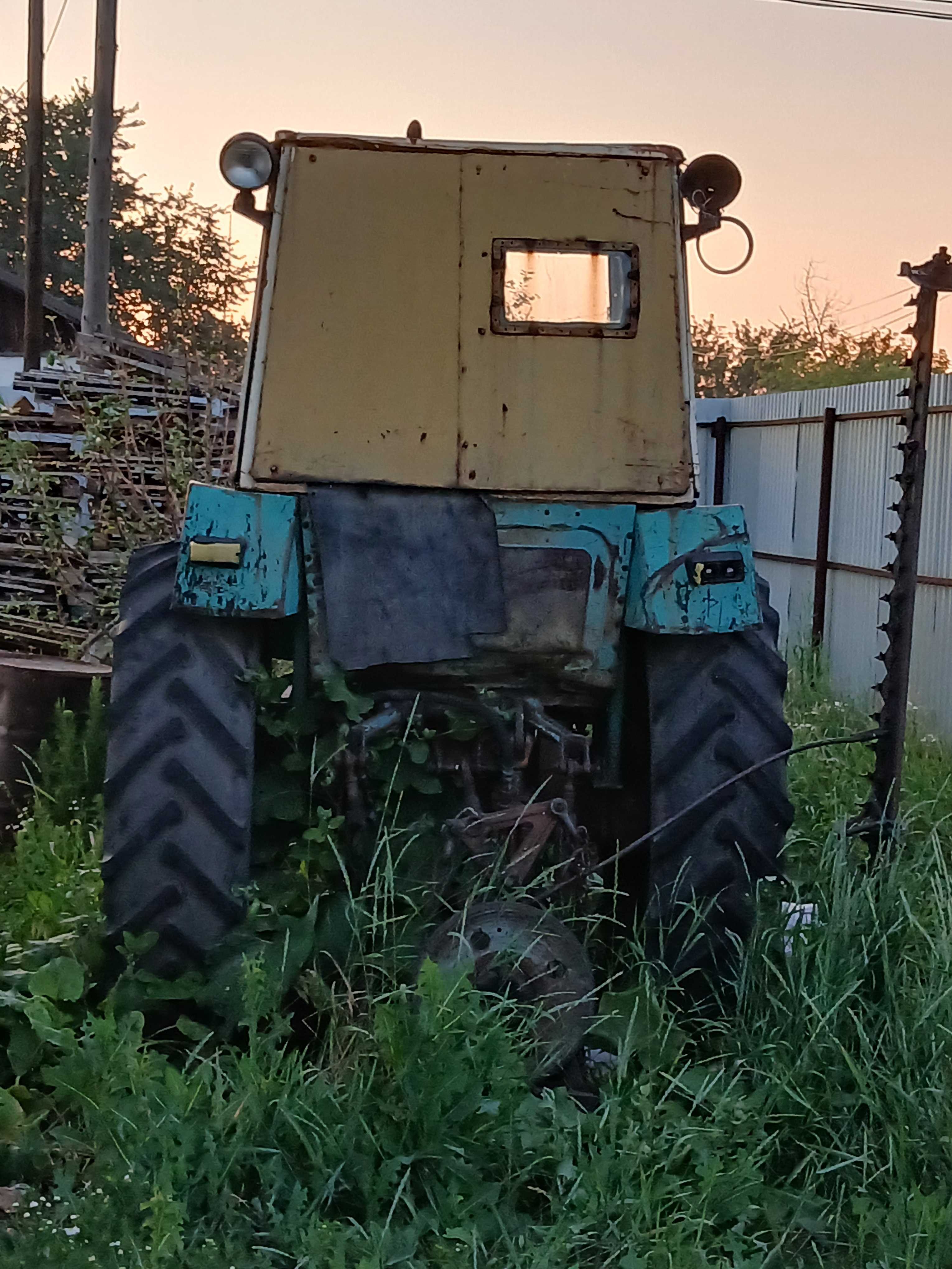 Продаю трактор ЮМЗ