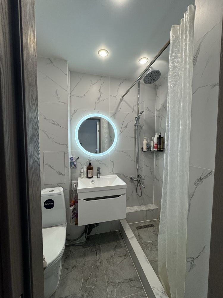 Продам 3 комнатную квартиру в центре