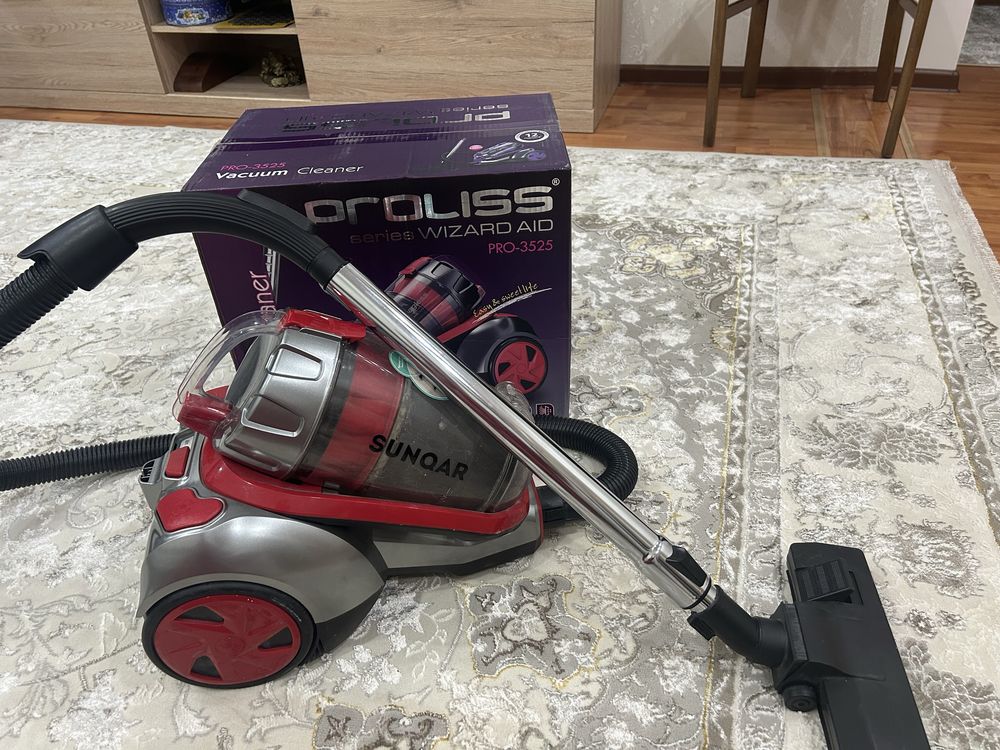 Пылесос Proliss.