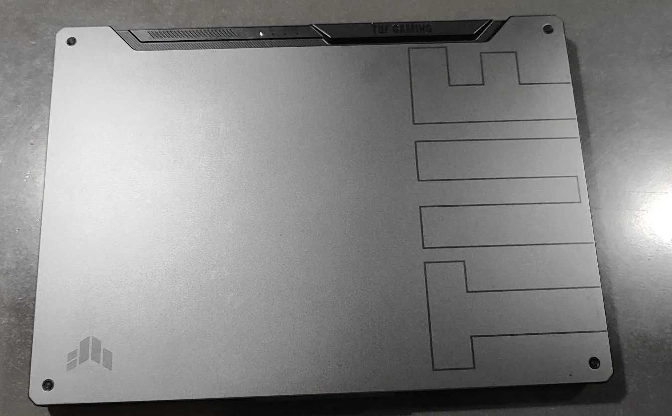 Мощный Качественный лептоп-гейминг диагональ 17,3" ASUS GAMING