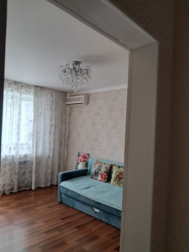 Продам квартиру улучшенной планировки срочно