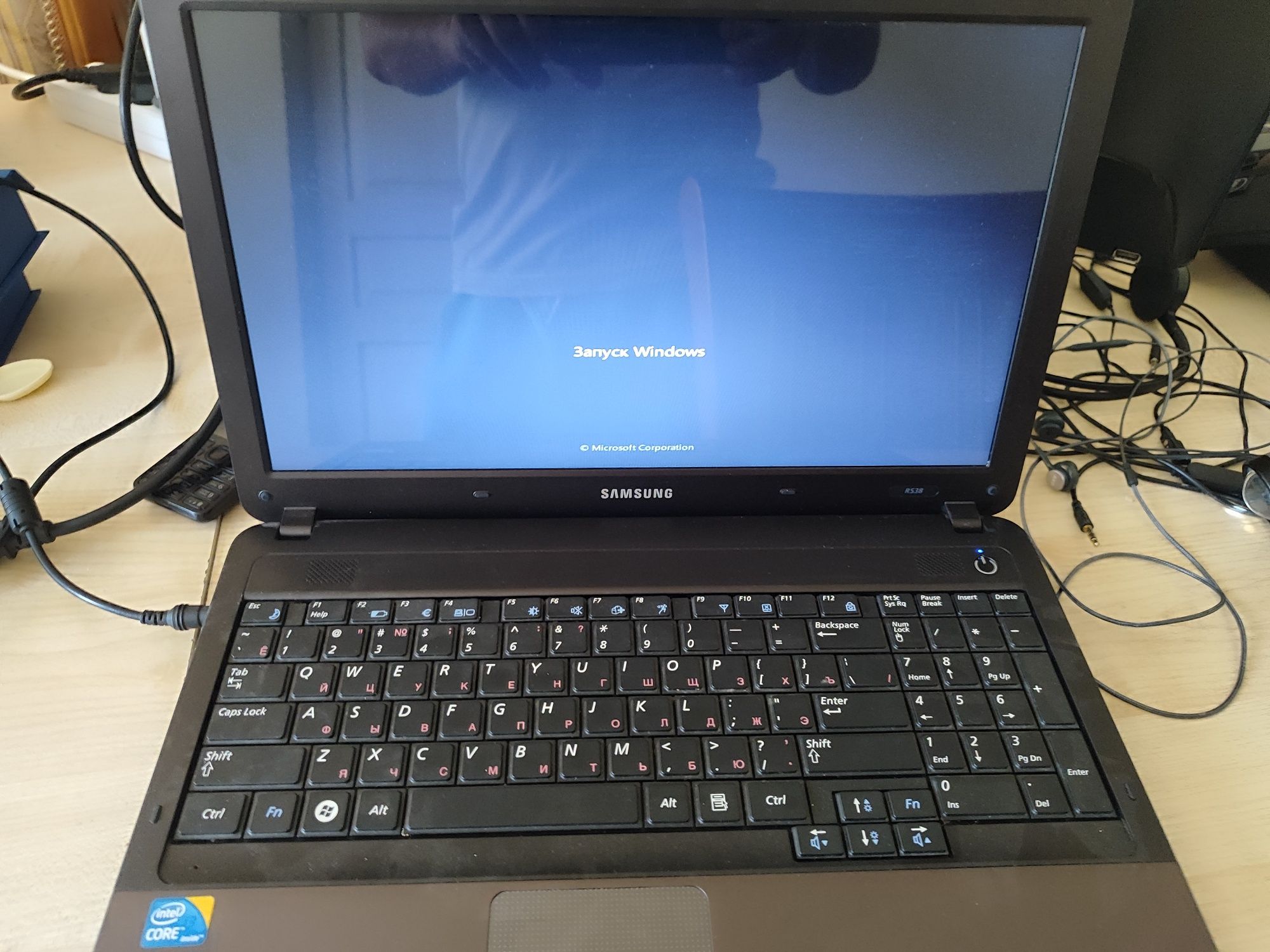 Ноутбук Самсунг R538