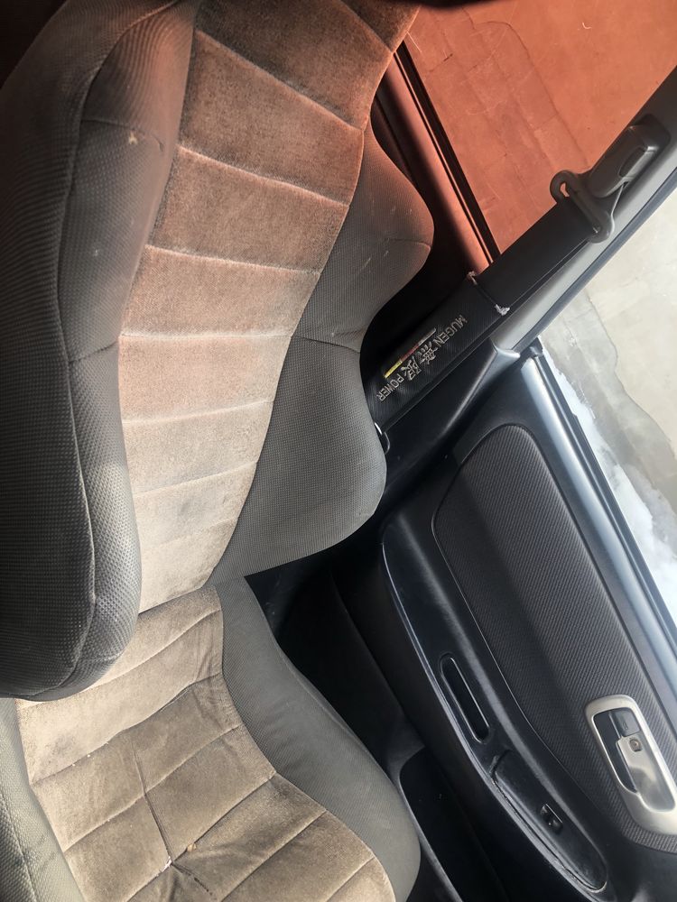Honda integra                                                        .