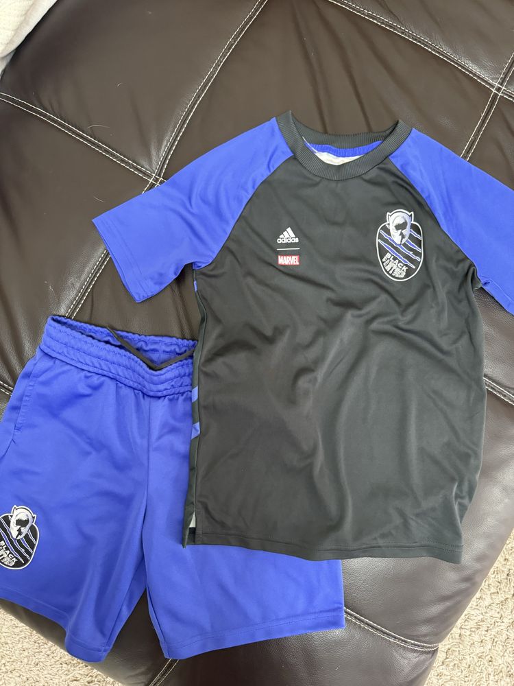 Adidas футболки шорты