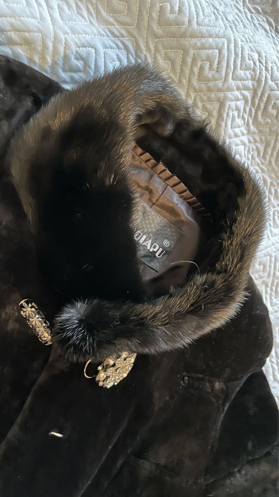 Продам шубу норковая мутоновая