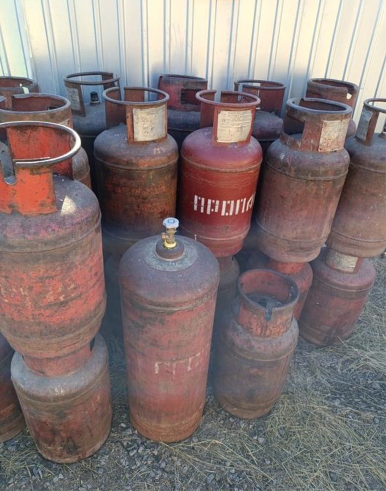 Продам заправленный газовый  баллоны