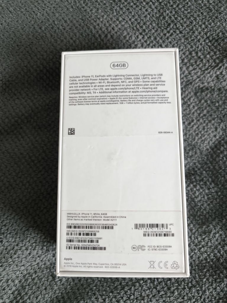 iPhone 11 в отличном состоянии 64 gb.