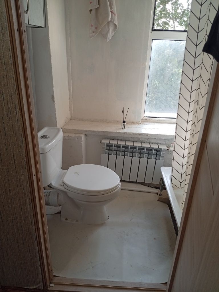 Продам квартиру  станционная 33