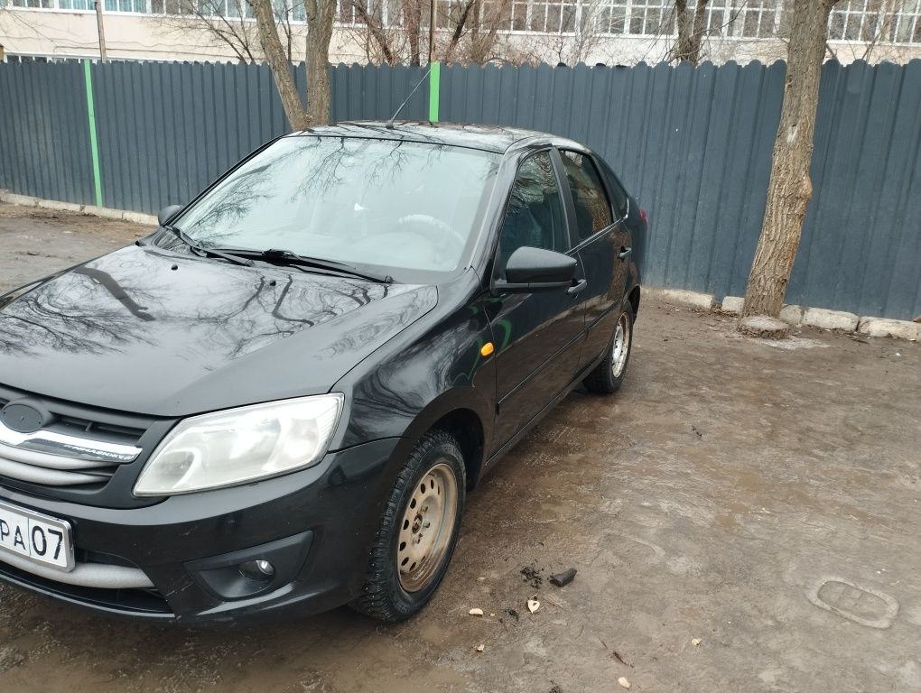Продам машина Лада Гранта