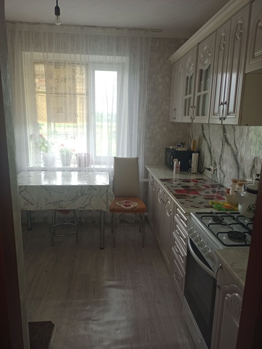 Продам двухкомнатную квартиру в рабочем