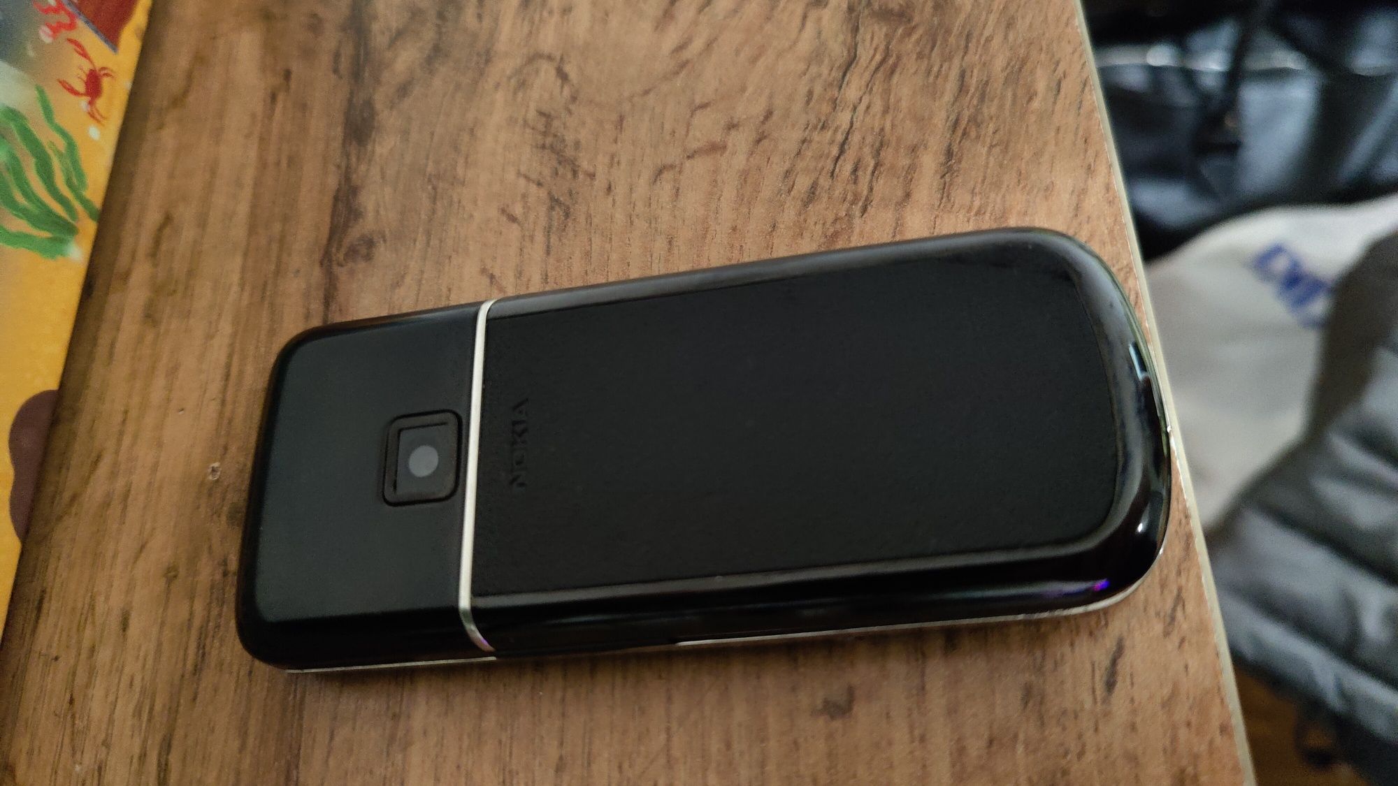 Nokia 8800 Artie