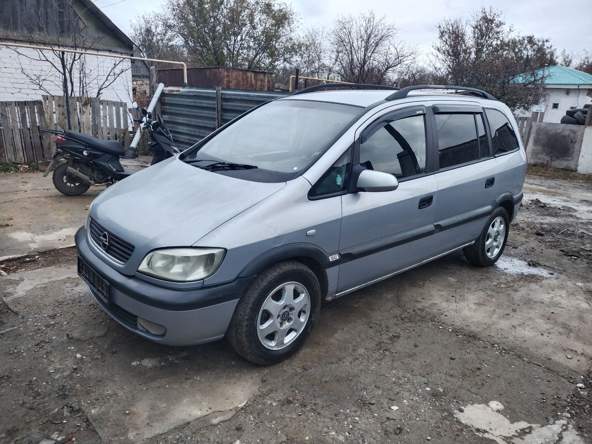 Опел Зафира 2,2 обм 7орын