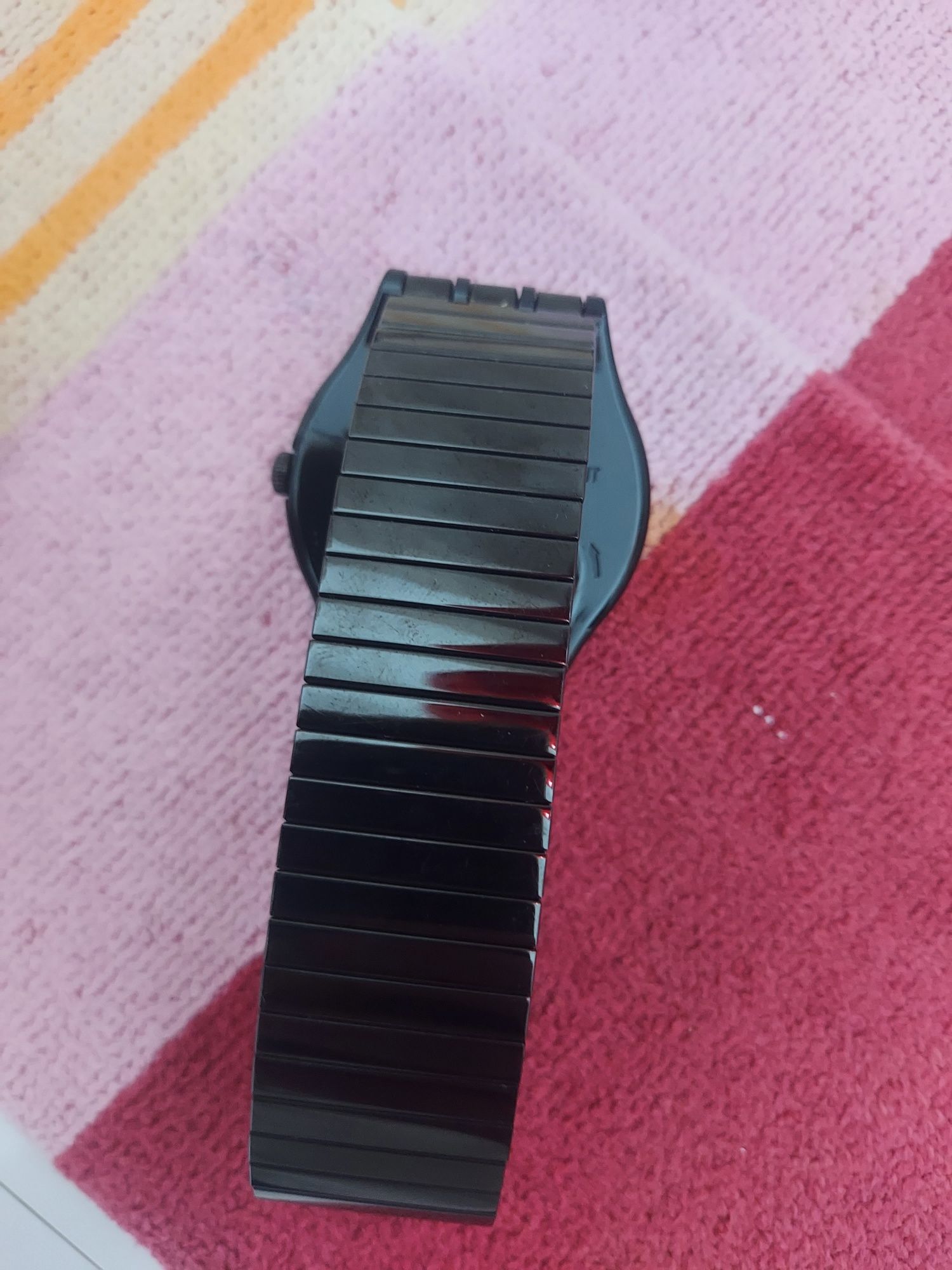 Часы наручные Swatch