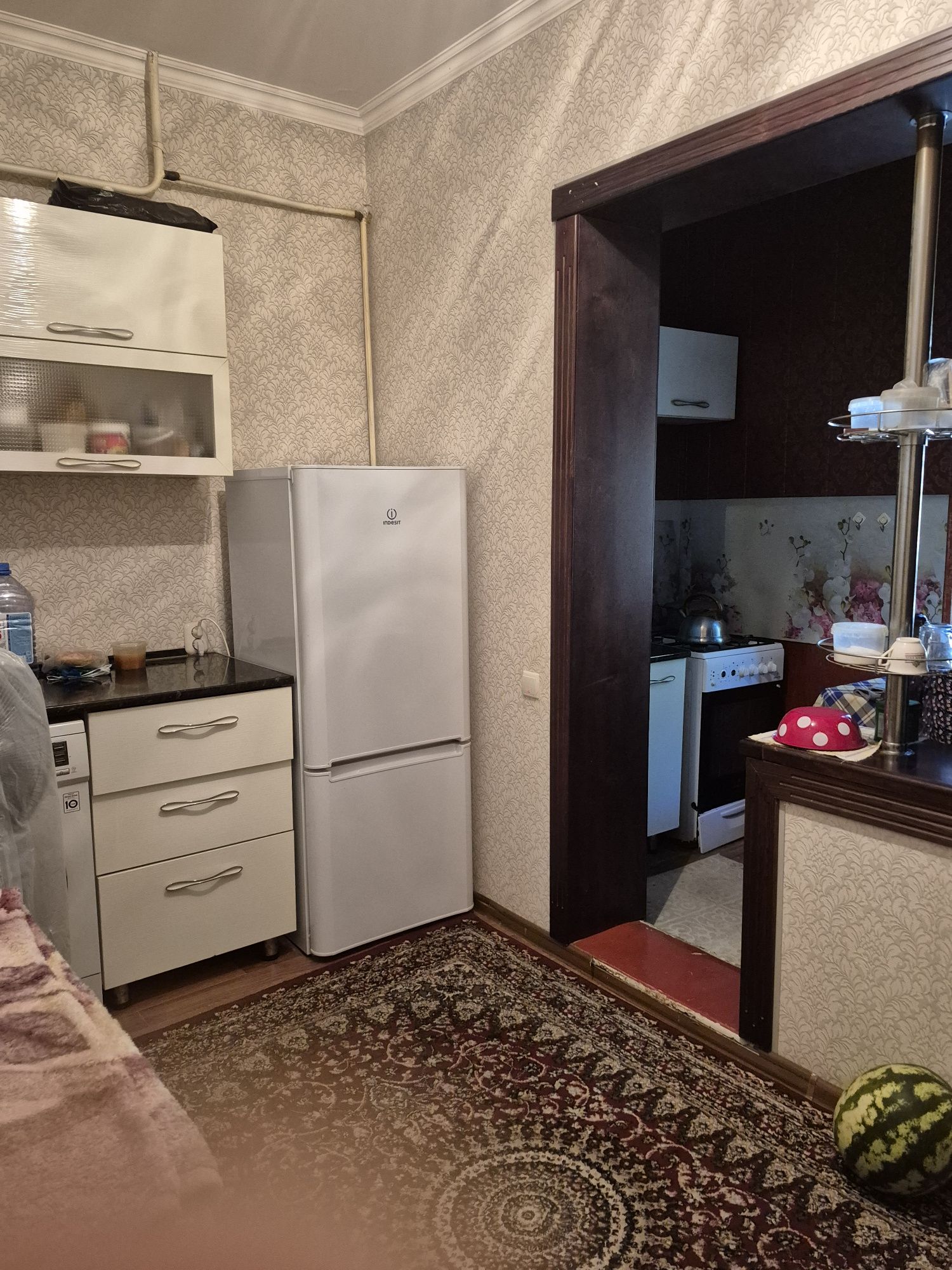 Продам квартиру мкр Сайрам