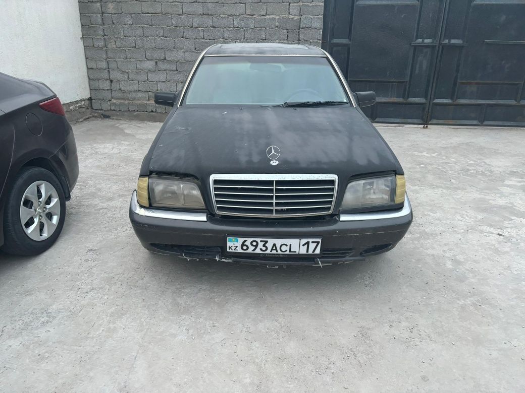 Mercedes Benz C280