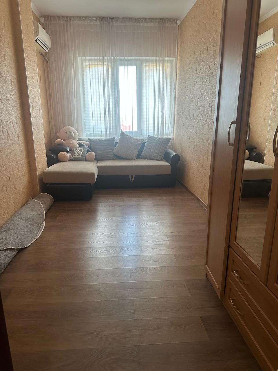 Продам 2 комнатную квартиру