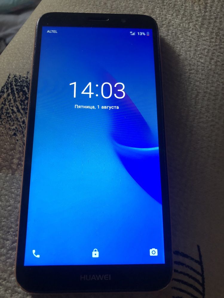 продам телефон Huawei Y5 lite в идеальном состоянии в ремонте не был
