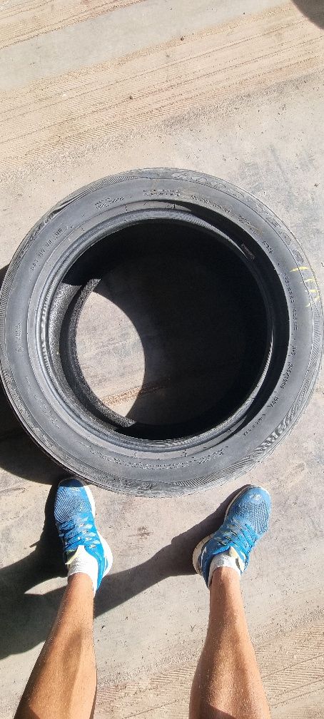Продаю 2 балона 245×50×18 good ear