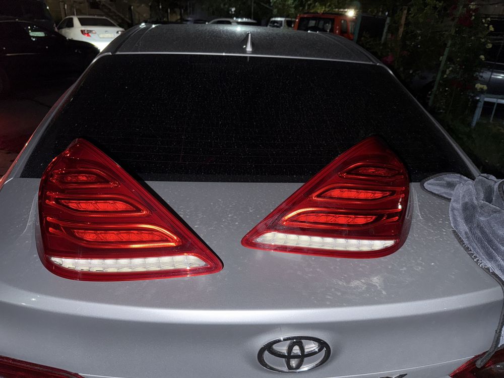Продам оригинальные фары W222 S63 перед и зад