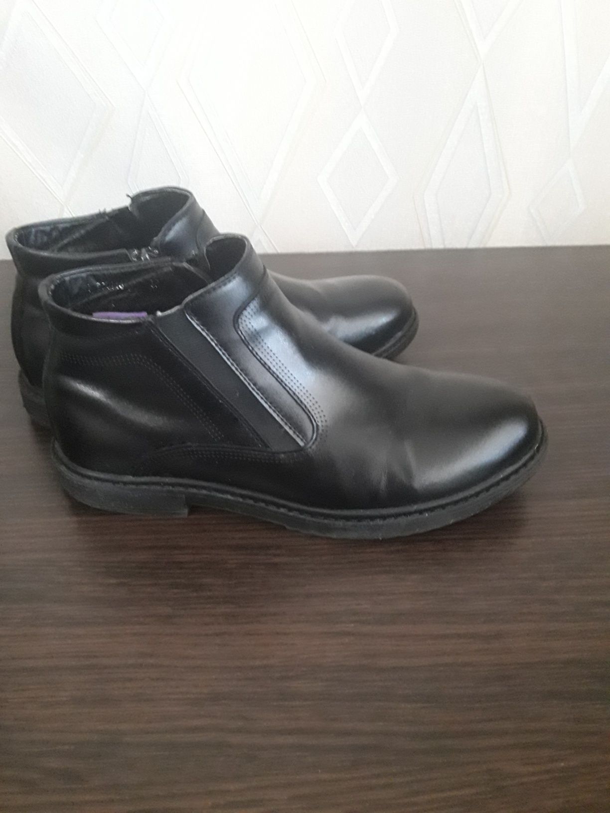 Осенние ботинки для мальчика.