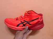 Продам кроссы ASICS Tokyo