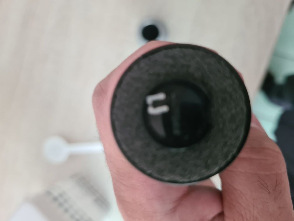 Продам микрофон shure beta58a
