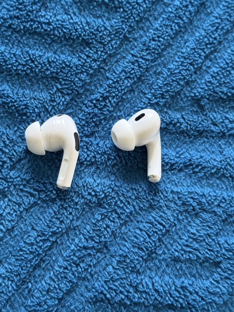 Продам AirPods Pro 2 оригинал