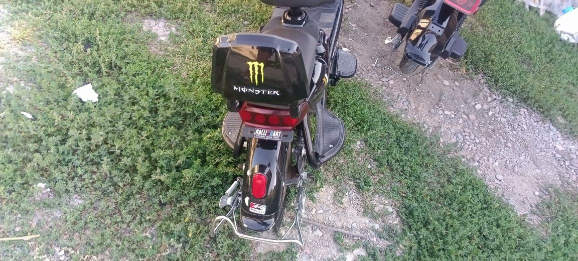 Керуен 350W почти новыи