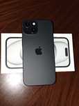 Чёрный iPhone 15 128gb
