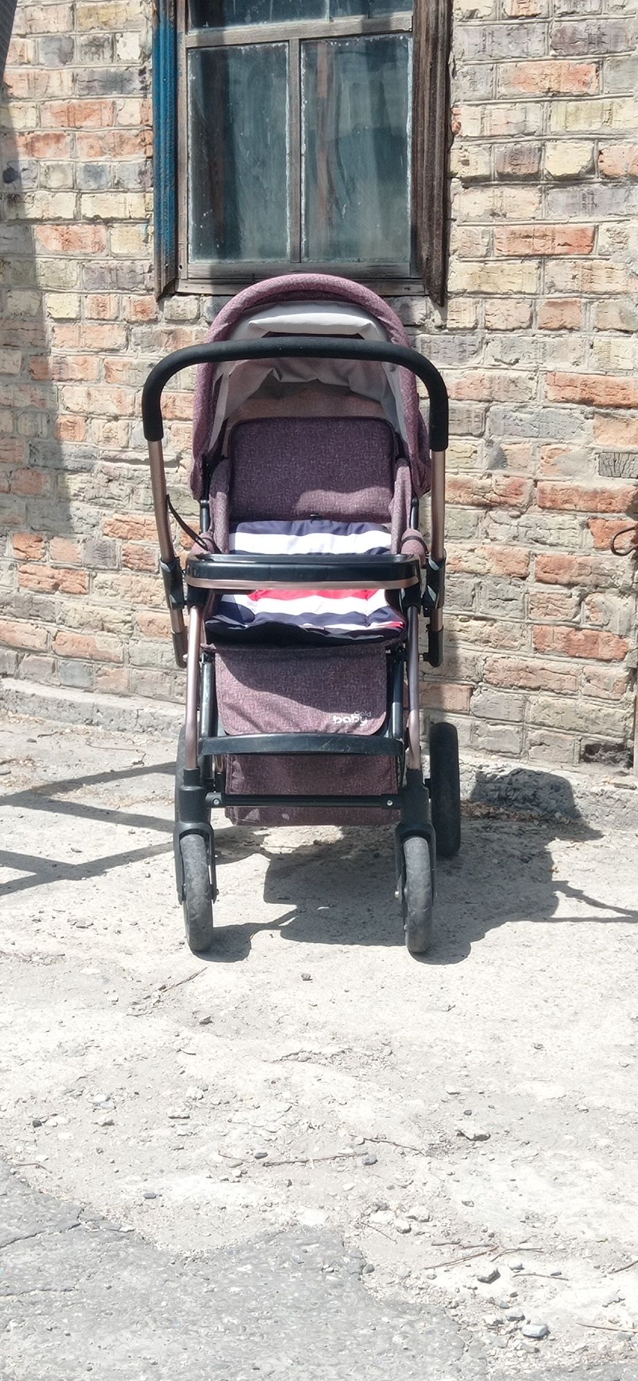 Продам манеж и другое