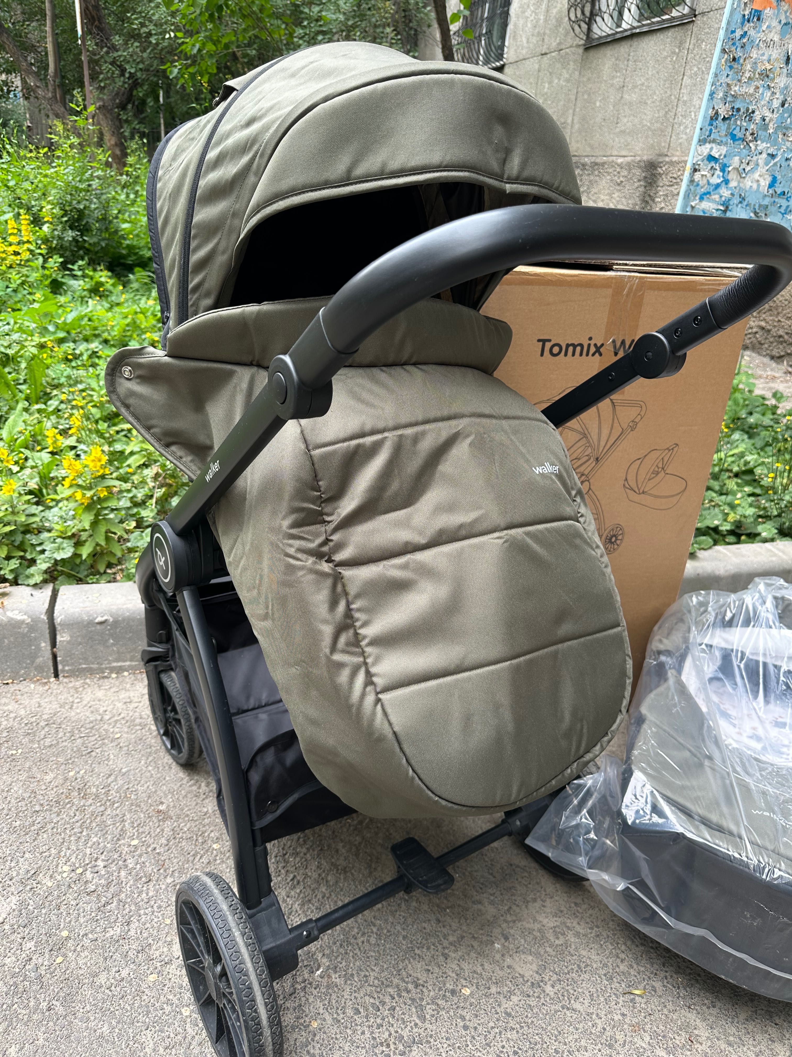 Продам коляску 2 в 1 Tomix Walker