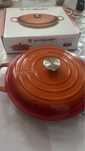 Чугунная сковордка LE CREUSET