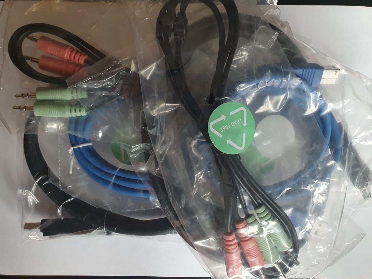 KVM switch tripp