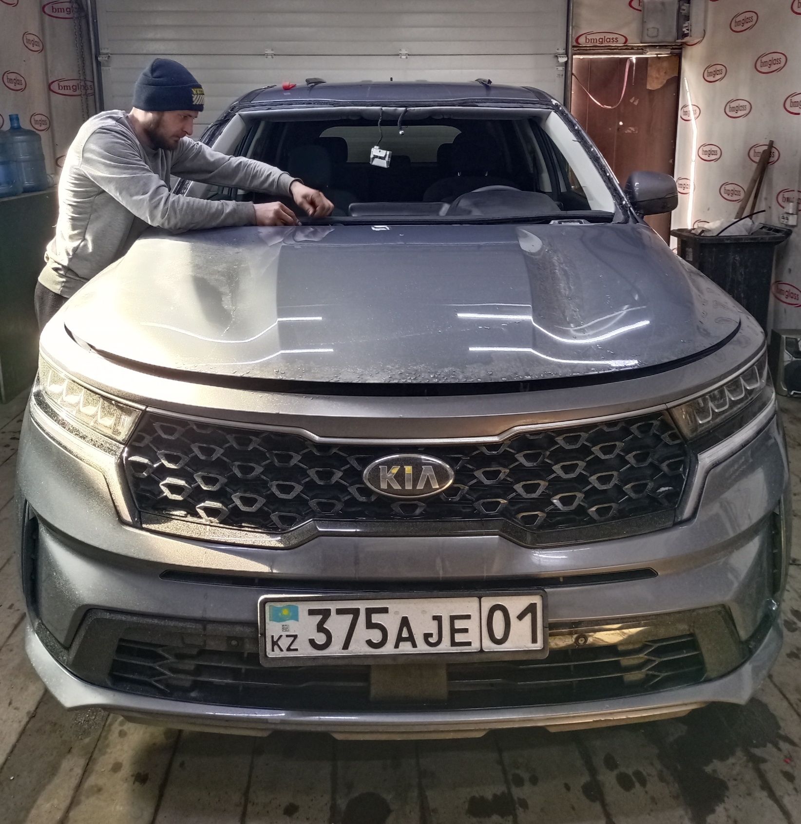 Автостекла установка любой сложности!
