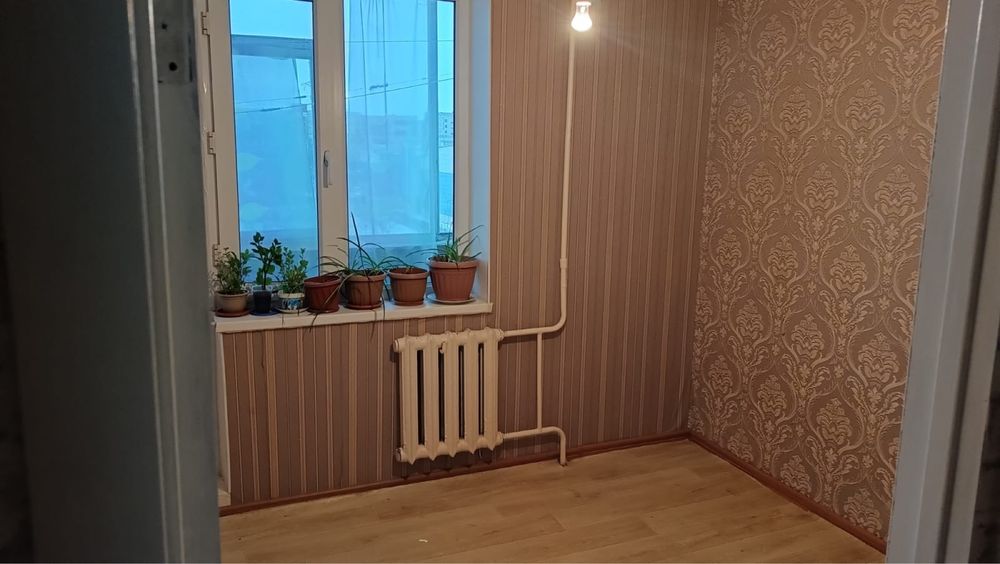 Продам 4 комнатную квартиру