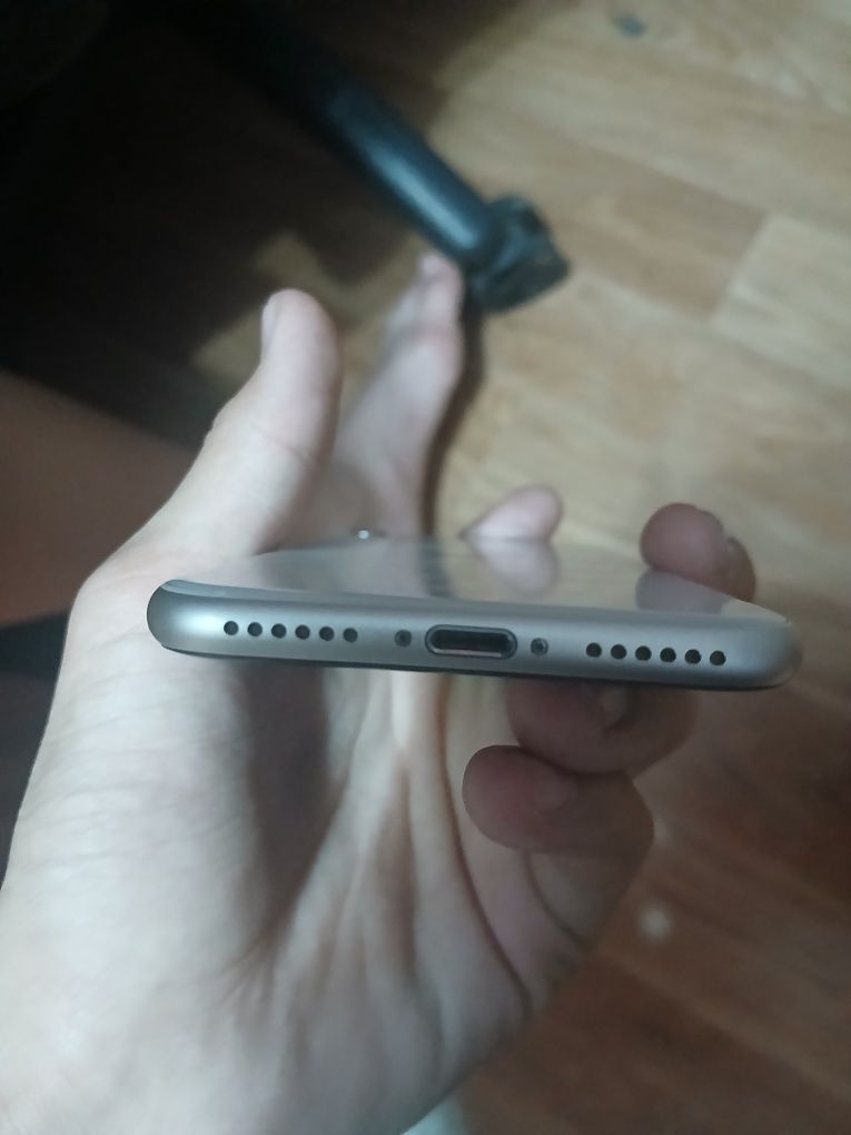 iPhone se 2020 80к