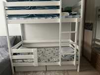 Продам двухъярусную детскую кровать.