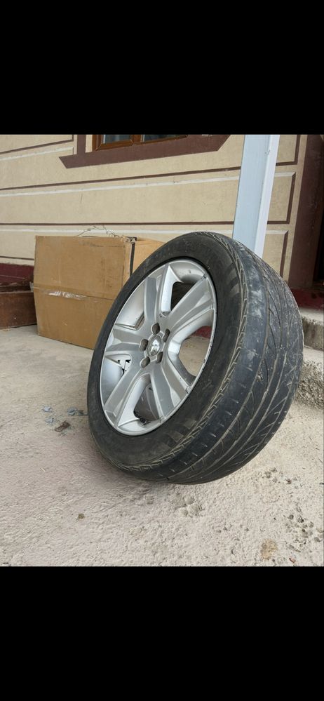 Продам комплект диски+ шины