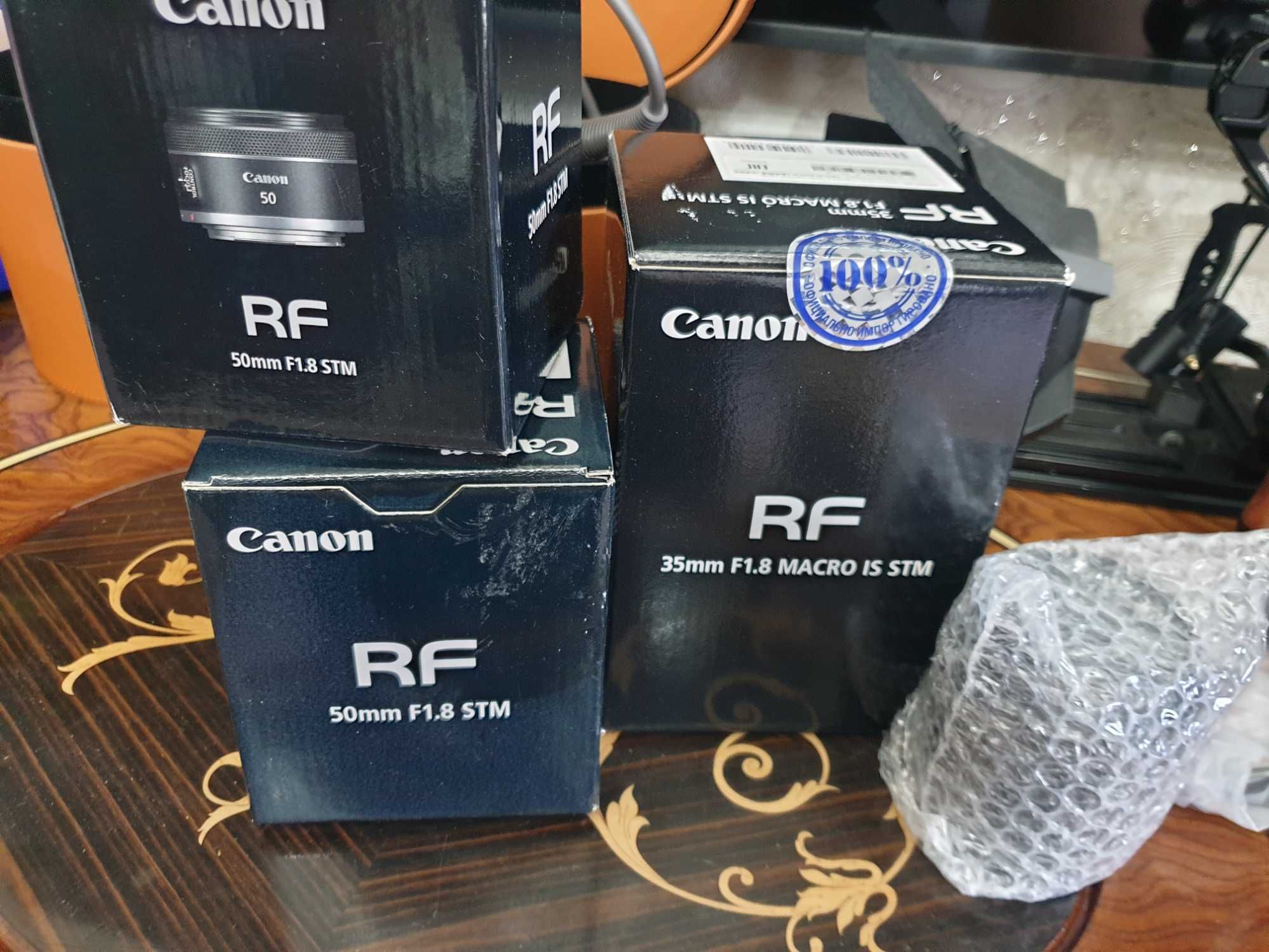 Продам обьектив Кенон RF100 2.8 macro новая